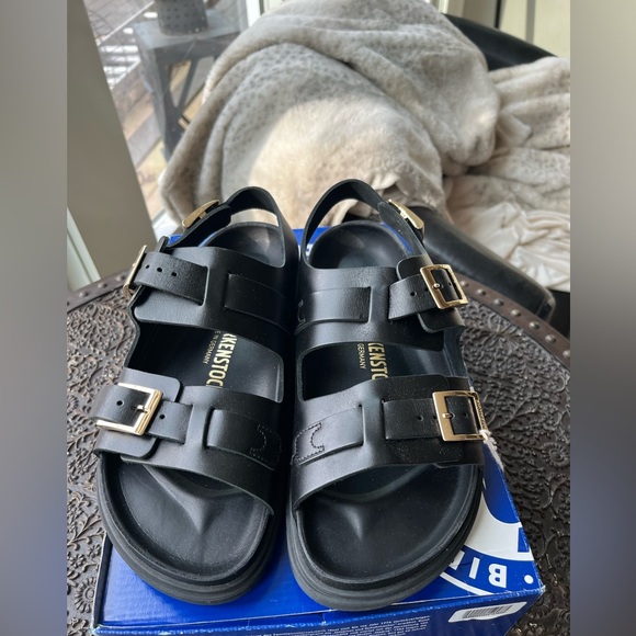 BIRKENSTOCK CANNES LEATHER SANDALS IN BLACK 39 EU 8 US - Picture 10 of 12